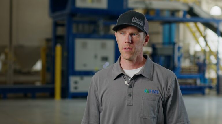 Case study palletizing - Bag palletizer in seeds, crops and animal feed -  Verbruggen Palletizing Solutions