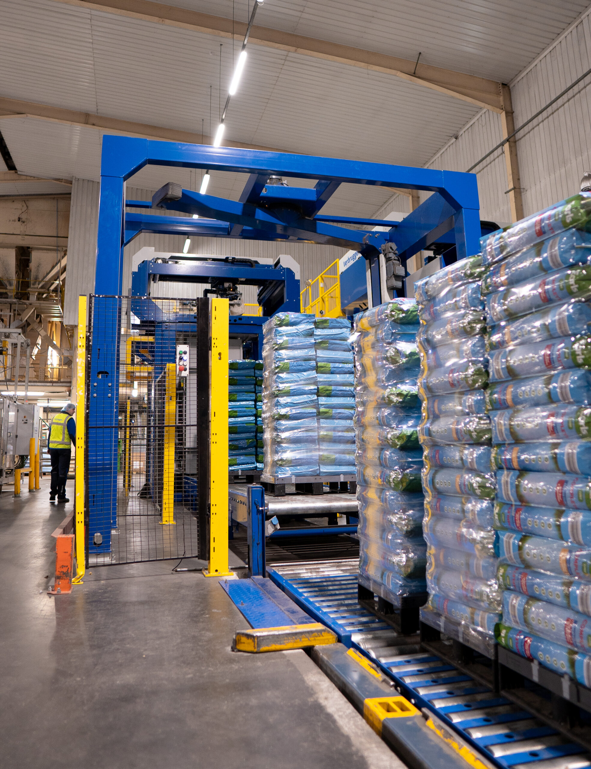 RedNut Pet food stacking