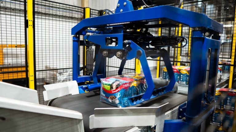 The Art of Efficient Palletizing in the Animal Feed Industry